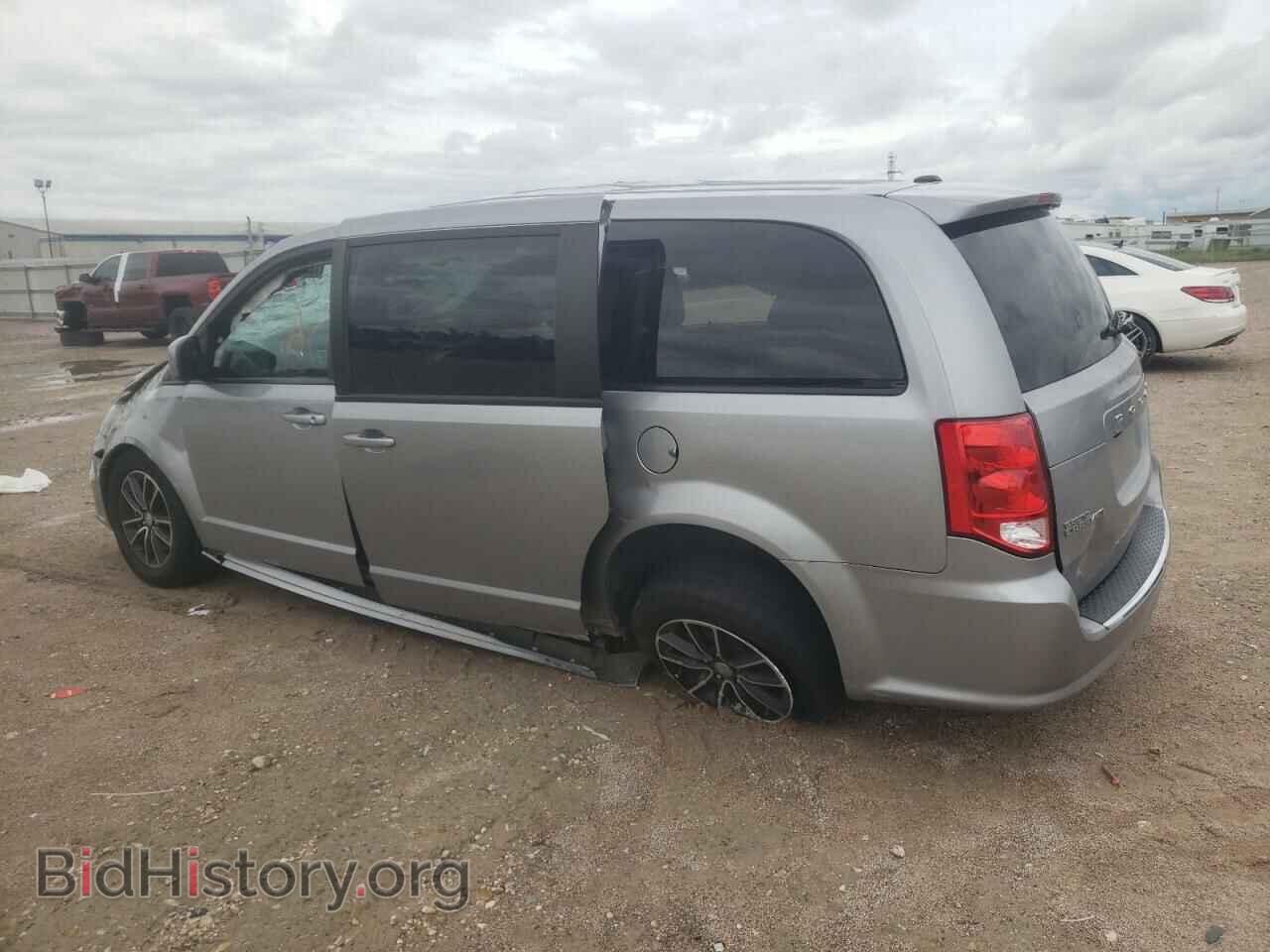 2018 DODGE CARAVAN - VIN: 2C4RDGEG2JR214828 - Фото 2