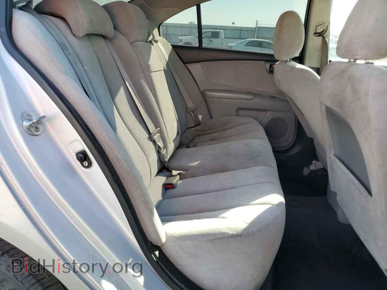 2009 KIA OPTIMA - VIN: KNAGE228795339821 - Фото 10