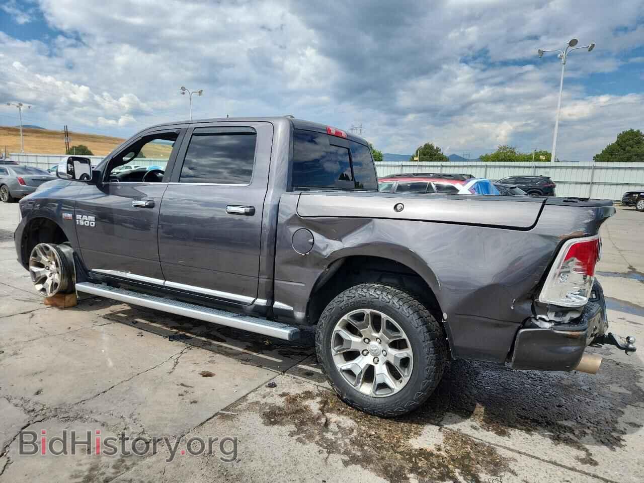 2017 RAM 1500 - VIN: 1C6RR7PT4HS764074 - Фото 2