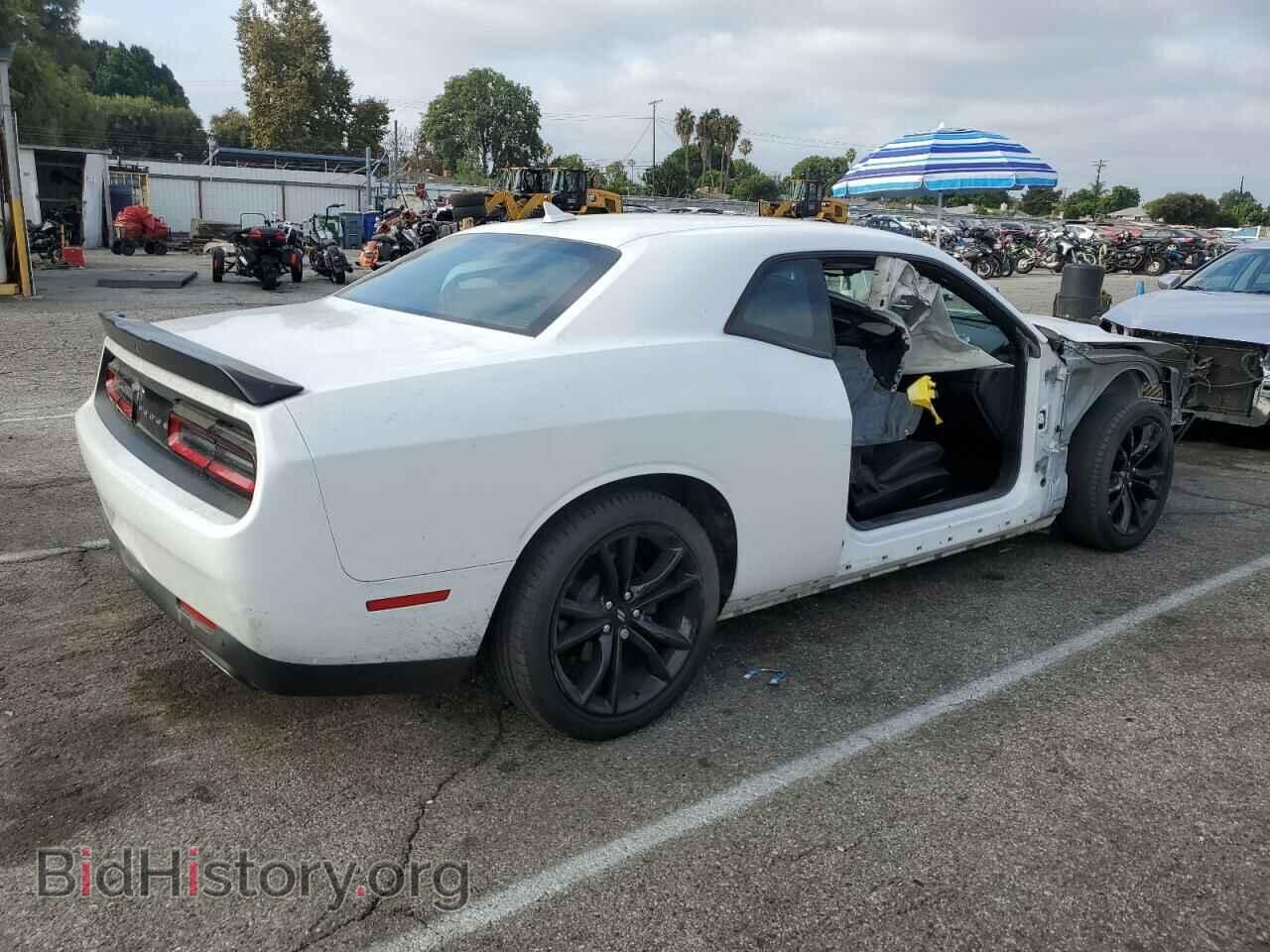 2018 DODGE CHALLENGER - VIN: 2C3CDZAG2JH181976 - Фото 3