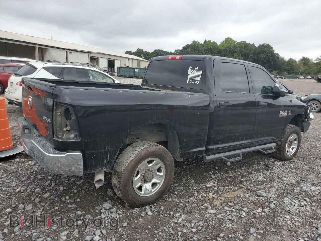 2014 RAM All Models - VIN: 3C6UR5CL3EG322412 - Фото 3