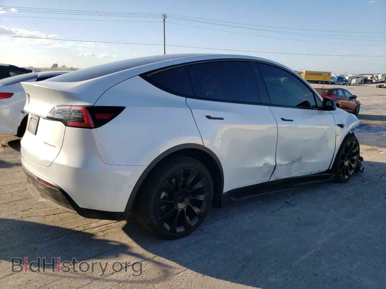 2022 TESLA MODEL Y - VIN: 7SAYGDEE8NA010813 - Фото 3