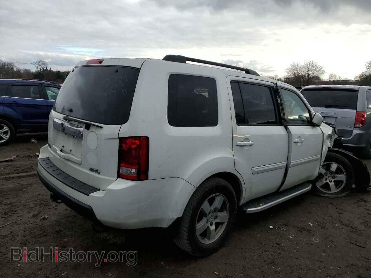2011 HONDA PILOT - VIN: 5FNYF4H79BB028281 - Фото 3