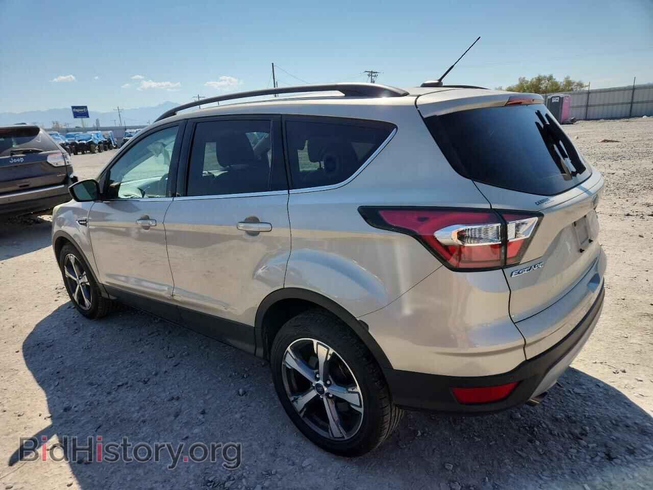 2017 FORD ESCAPE - VIN: 1FMCU0GD6HUB02767 - Фото 2