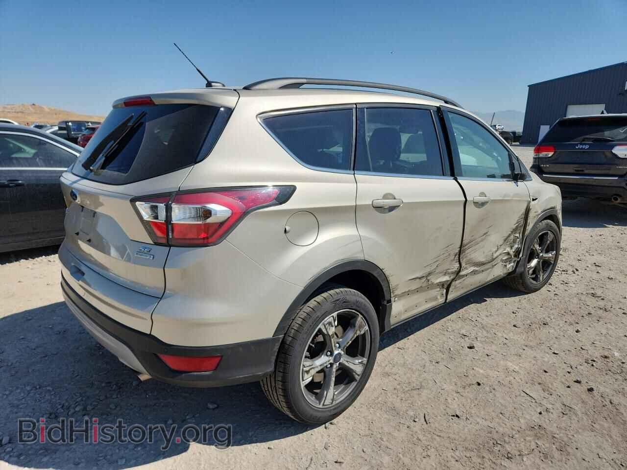 2017 FORD ESCAPE - VIN: 1FMCU0GD6HUB02767 - Фото 3