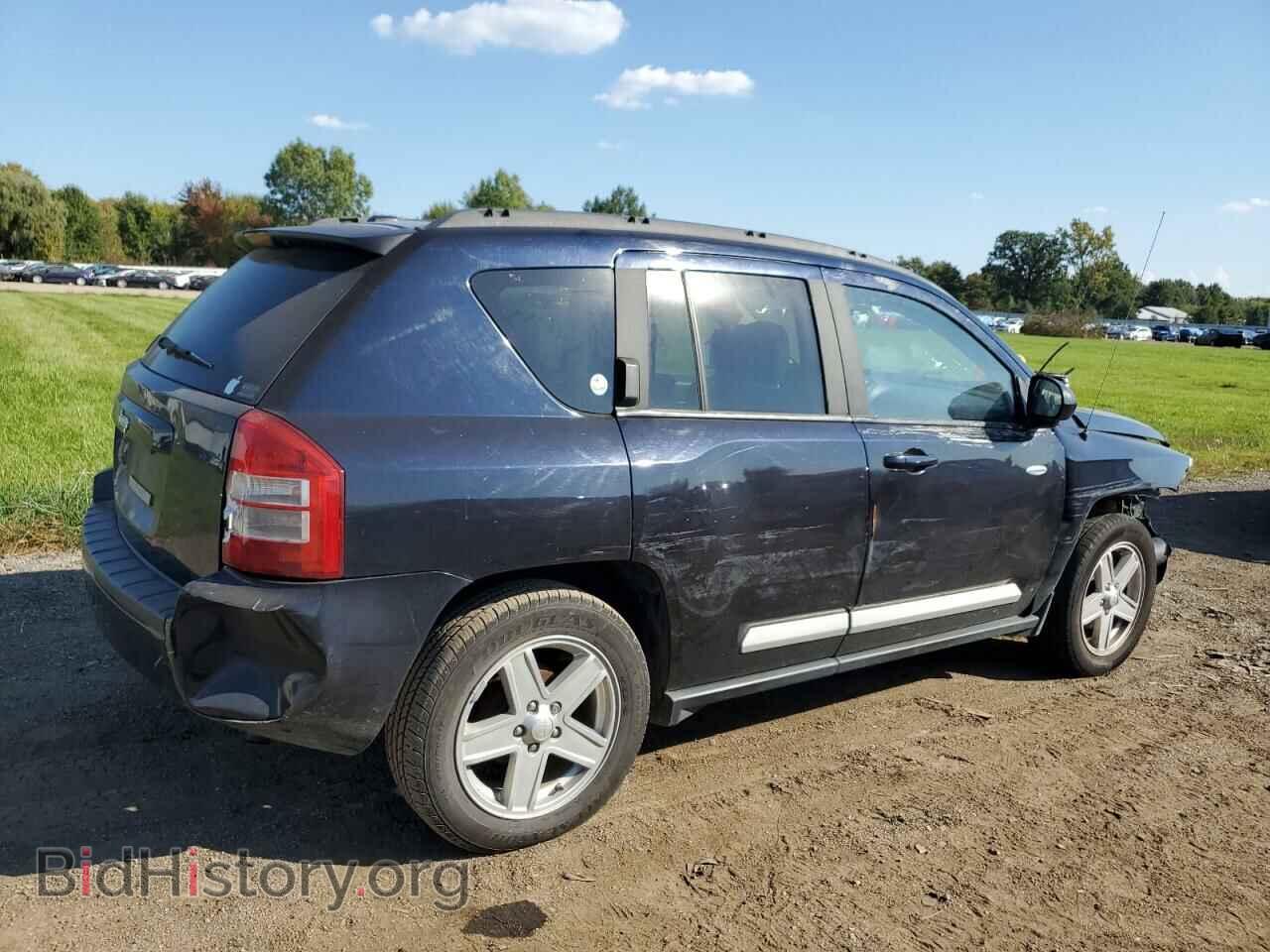 2010 JEEP COMPASS - VIN: 1J4NT1FB5AD671132 - Фото 3