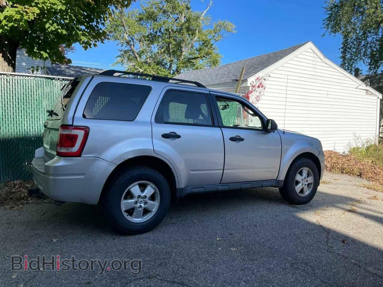 2010 FORD ESCAPE - VIN: 1FMCU9D75AKC42765 - Фото 4