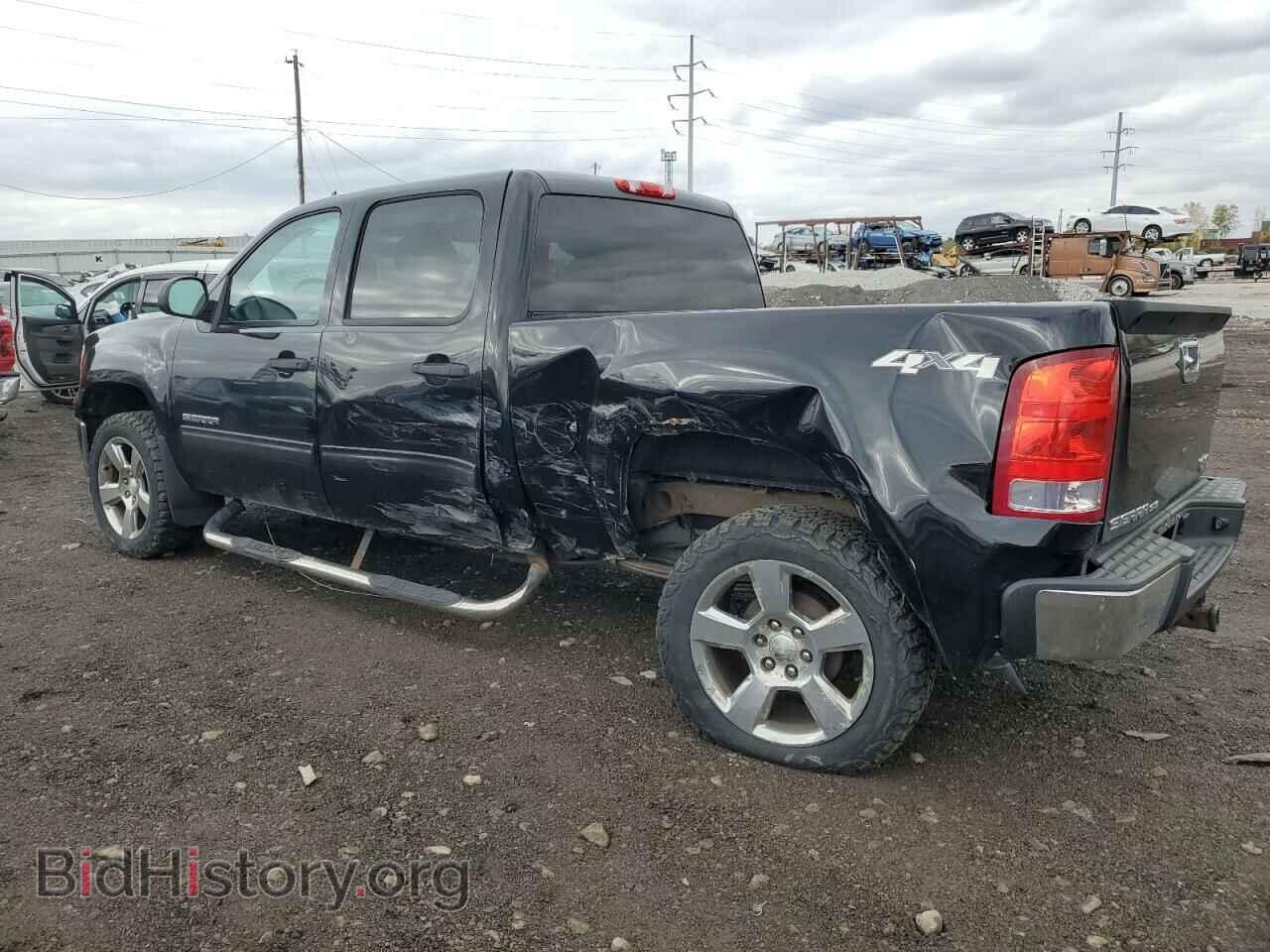 2013 GMC All Models - VIN: 3GTP2VE78DG262197 - Photo 2