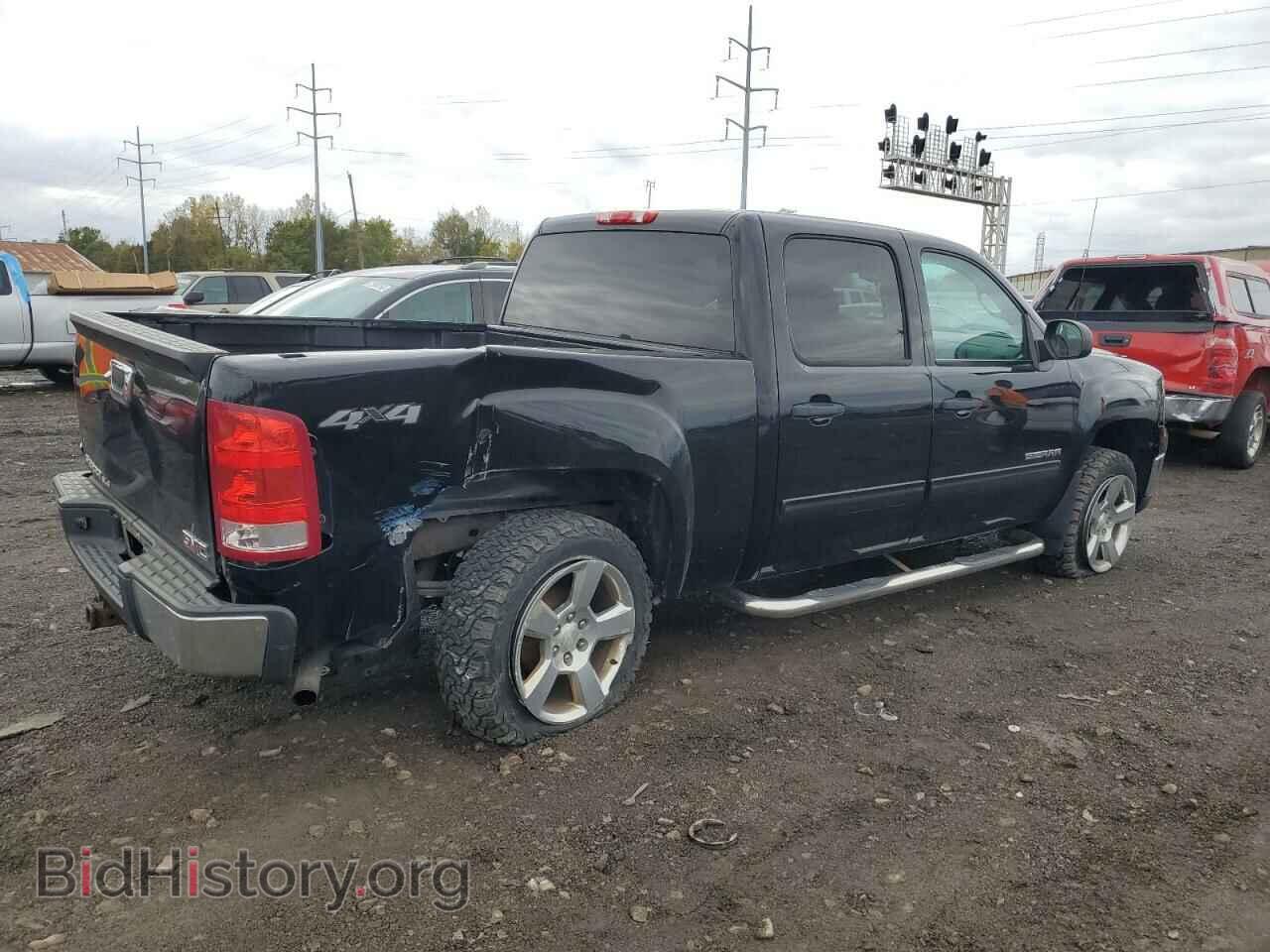 2013 GMC All Models - VIN: 3GTP2VE78DG262197 - Photo 3