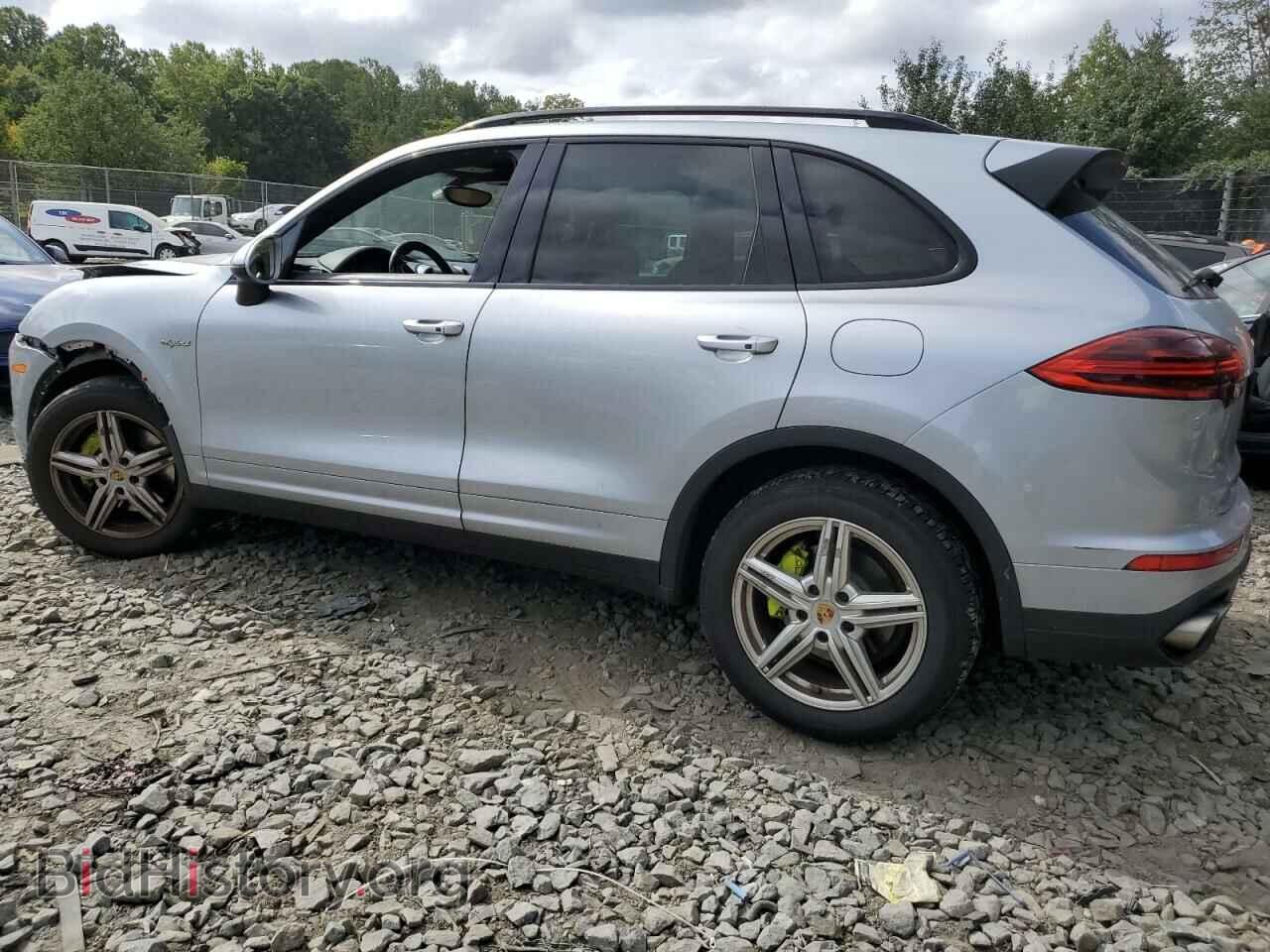2016 PORSCHE CAYENNE - VIN: WP1AE2A26GLA64374 - Фото 2