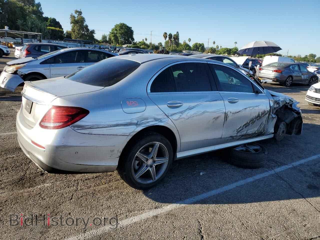 2017 MERCEDES-BENZ E-CLASS - VIN: WDDZF4JB1HA121404 - Фото 3