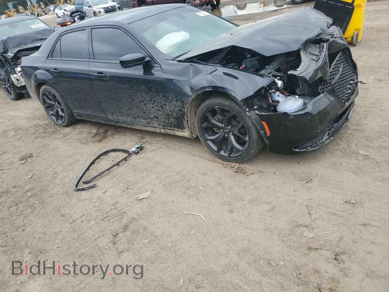 2021 CHRYSLER 300 - VIN: 2C3CCAAG3MH644877 - Фото 4