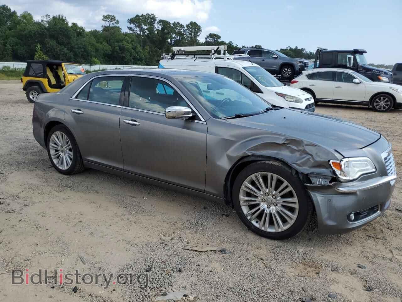 2011 CHRYSLER 300 - VIN: 2C3CA6CT0BH580565 - Фото 4