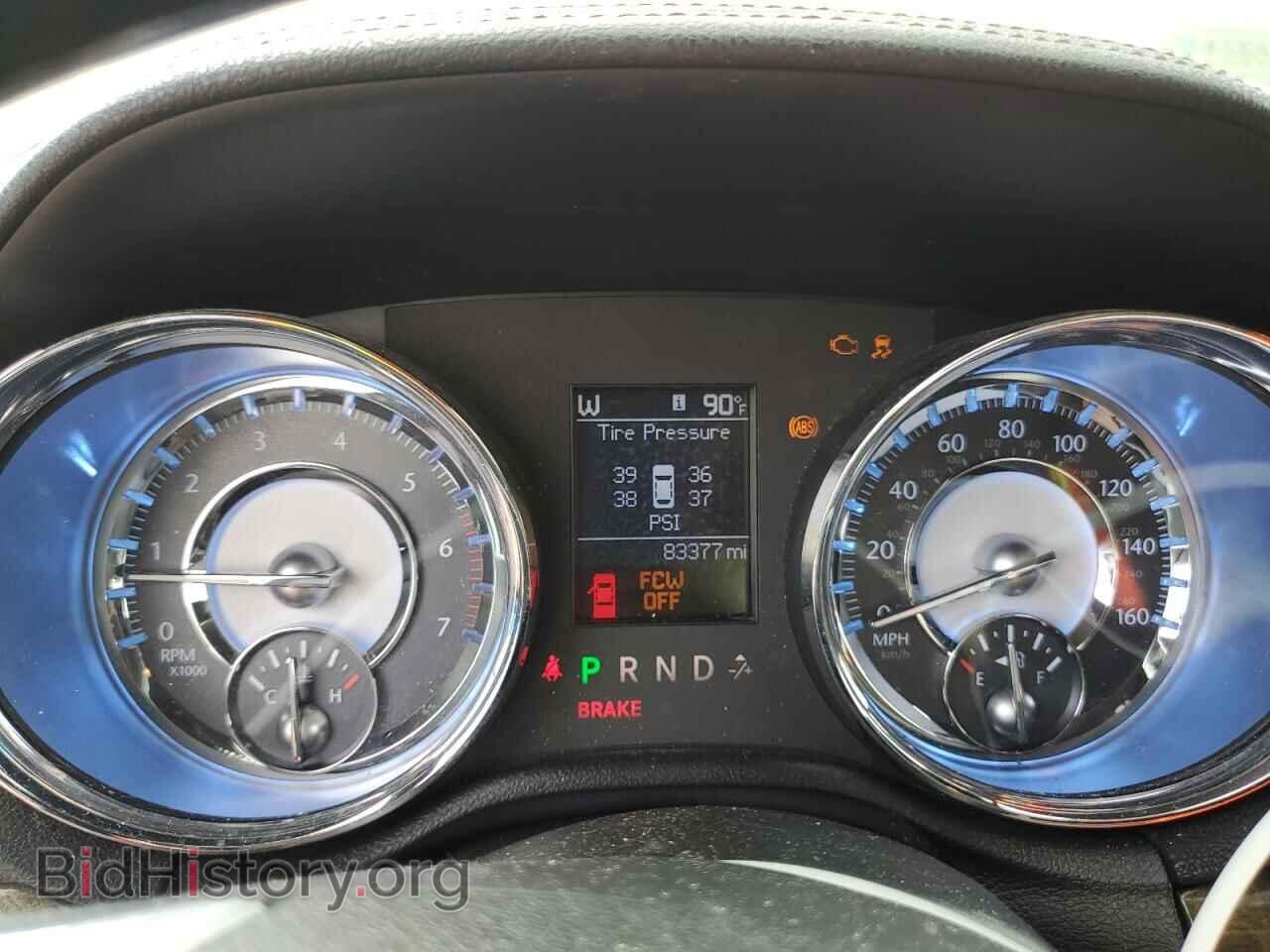 2011 CHRYSLER 300 - VIN: 2C3CA6CT0BH580565 - Фото 9