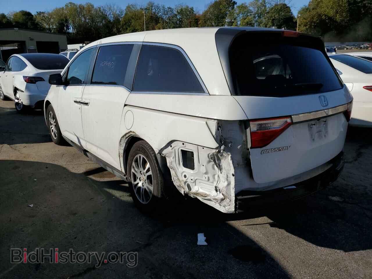 2011 HONDA All Models - VIN: 5FNRL5H62BB069796 - Фото 2