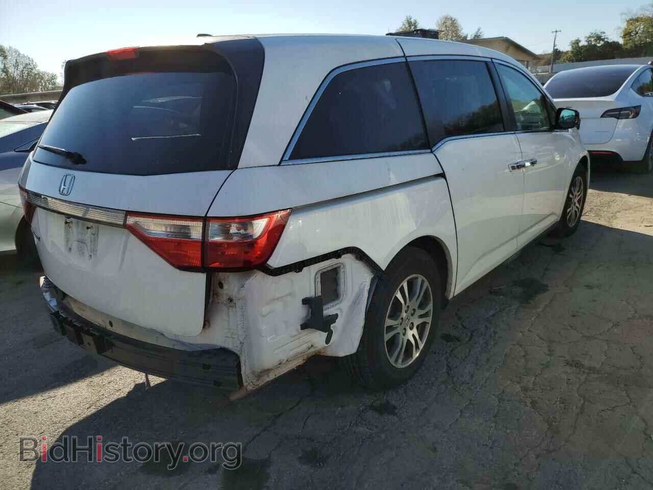 2011 HONDA All Models - VIN: 5FNRL5H62BB069796 - Фото 3