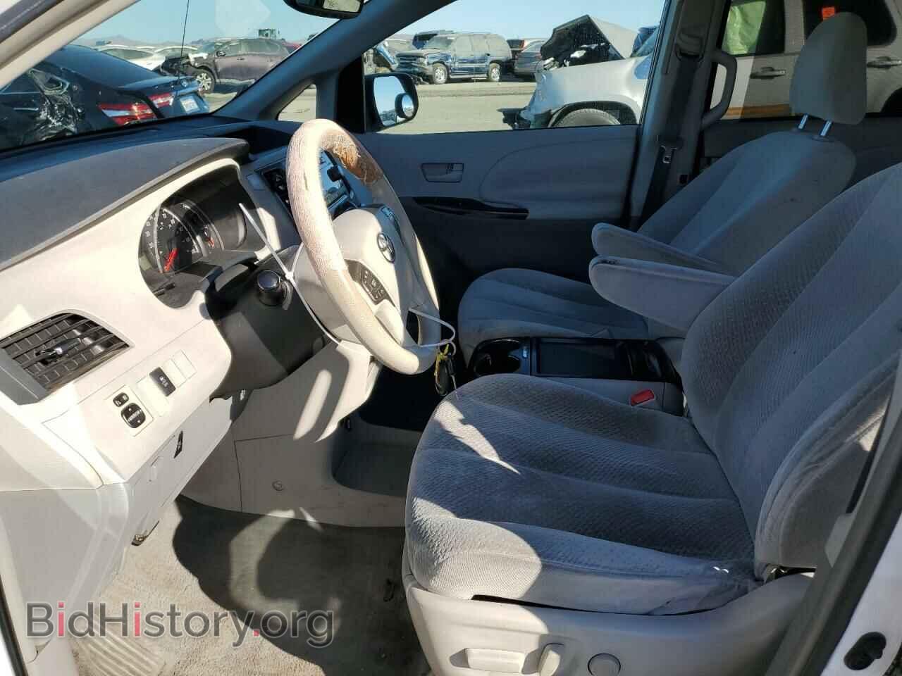 2011 TOYOTA All Models - VIN: 5TDKK3DC6BS005244 - Фото 7