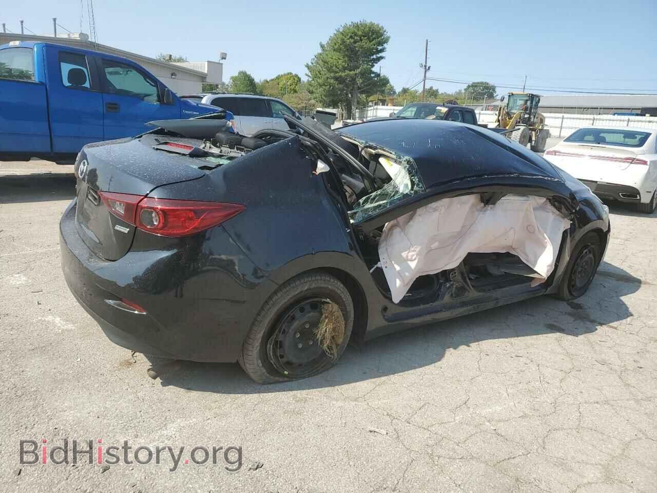 2018 MAZDA 3 - VIN: 3MZBN1U73JM210563 - Фото 3