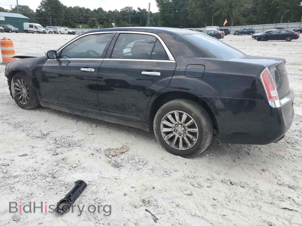 2014 CHRYSLER 300 - VIN: 2C3CCAAG7EH119905 - Фото 2