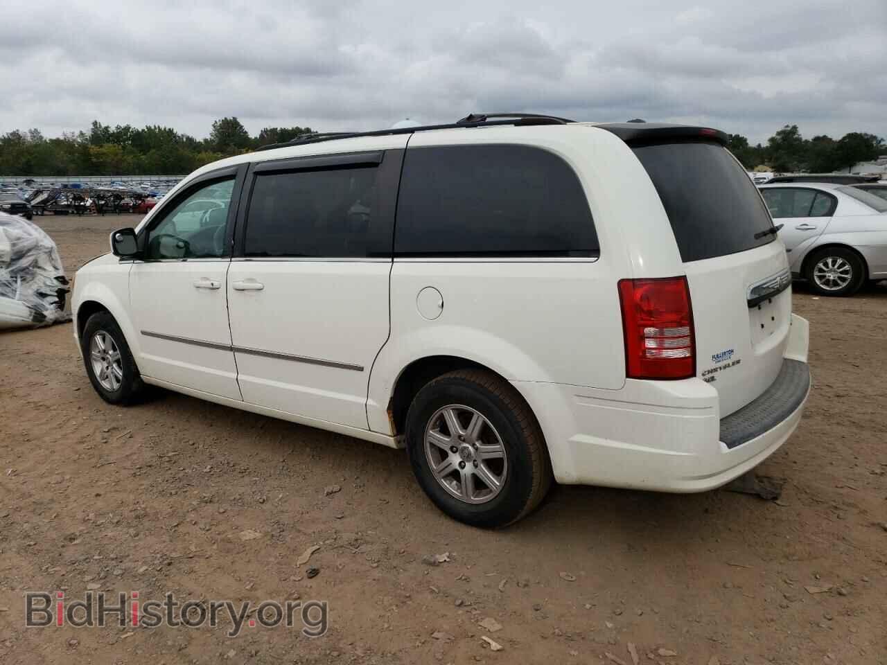 2010 CHRYSLER MINIVAN - VIN: 2A4RR5DX5AR193426 - Фото 2