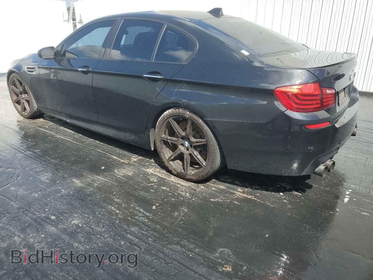 2014 BMW M5 - VIN: WBSFV9C56ED593542 - Фото 2