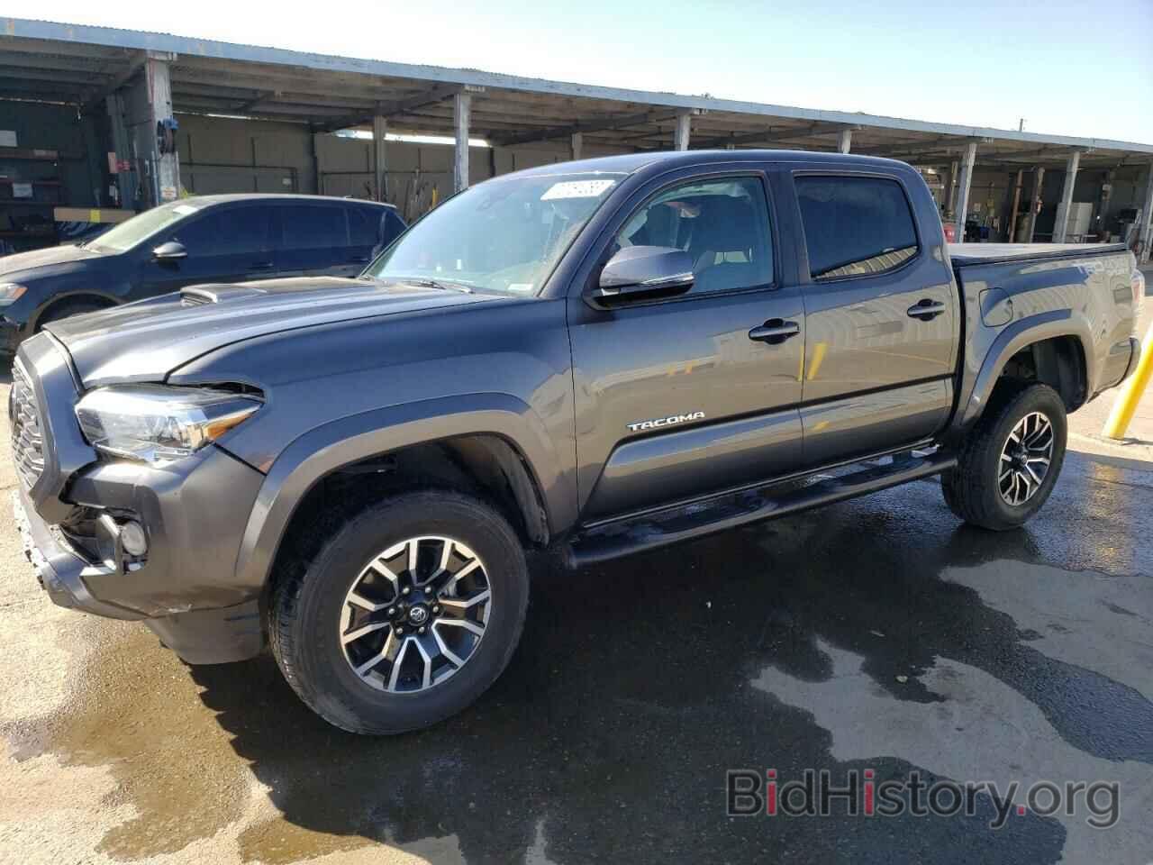 Toyota Tacoma 2022 Sand