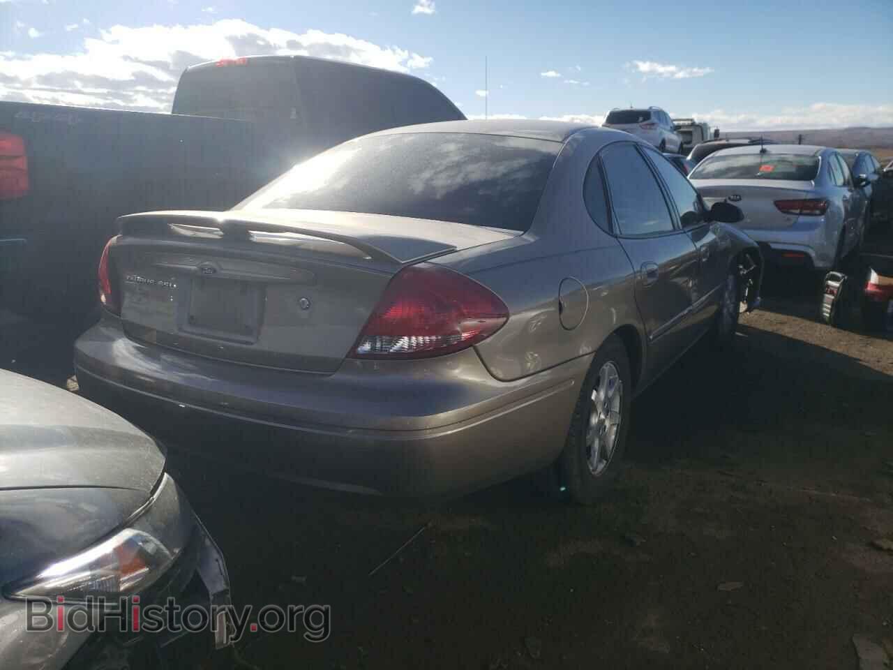 2006 FORD TAURUS - VIN: 1FAFP56U76A202467 - Фото 4