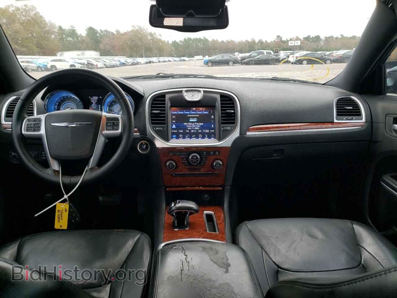 2013 CHRYSLER 300 - VIN: 2C3CCAAG6DH504077 - Фото 8