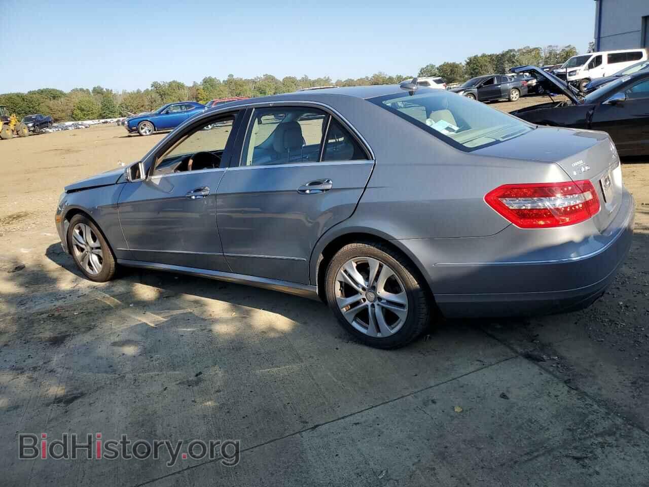 2011 MERCEDES-BENZ E-CLASS - VIN: WDDHF8HB1BA469431 - Фото 2
