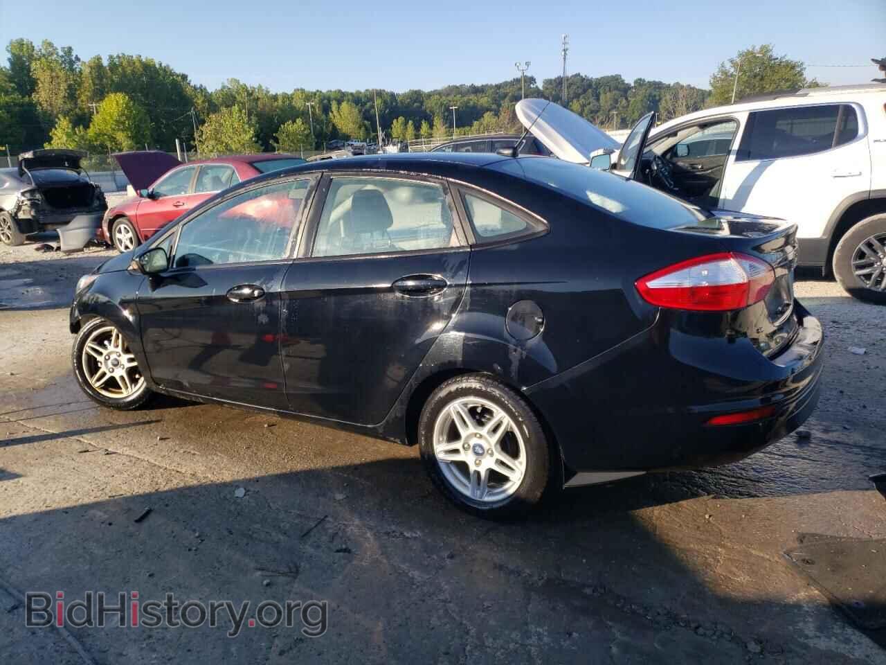 2018 FORD FIESTA - VIN: 3FADP4BJ9JM146041 - Фото 2