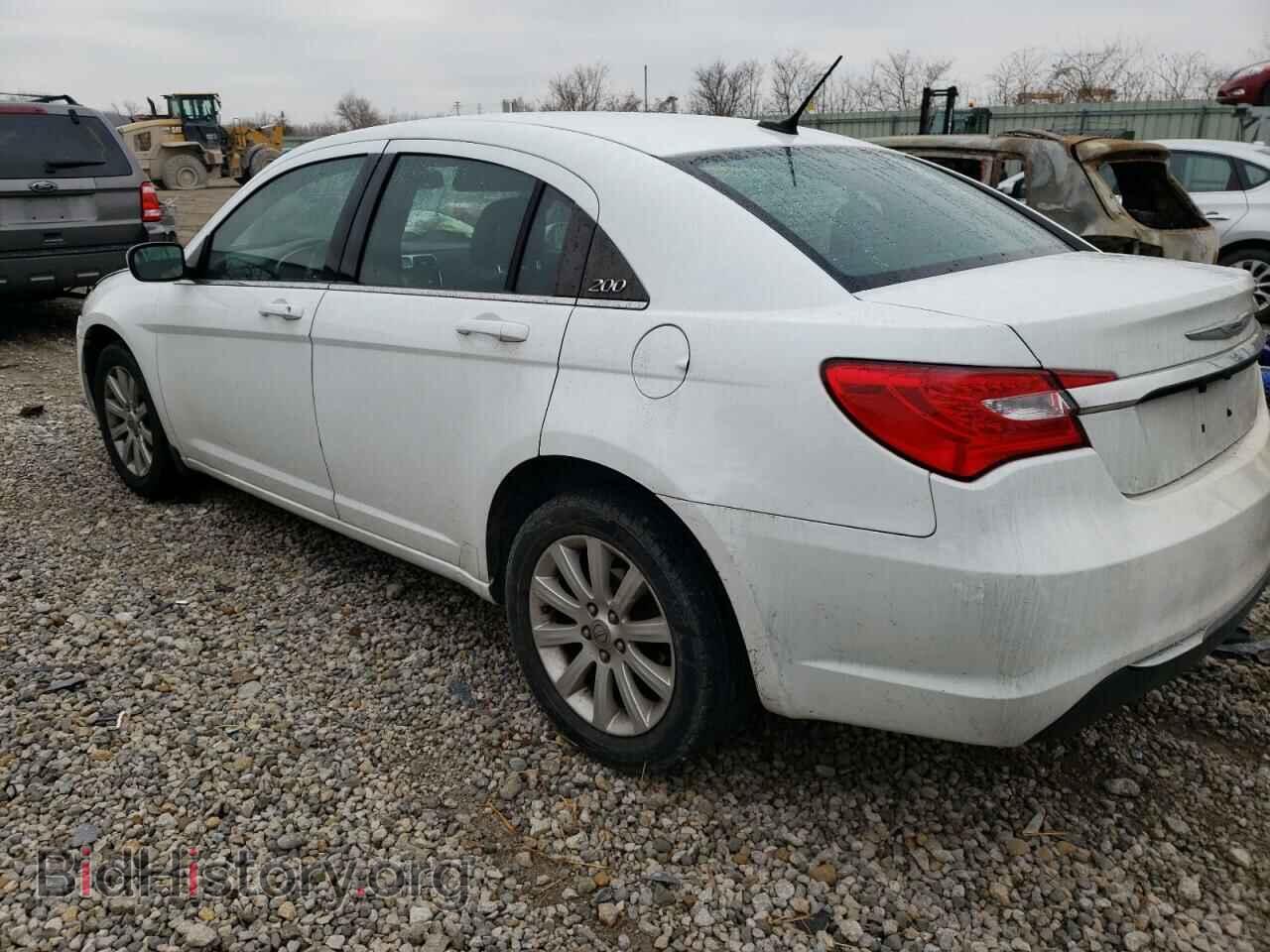 2012 CHRYSLER 200 - VIN: 1C3CCBBB2CN284192 - Фото 2