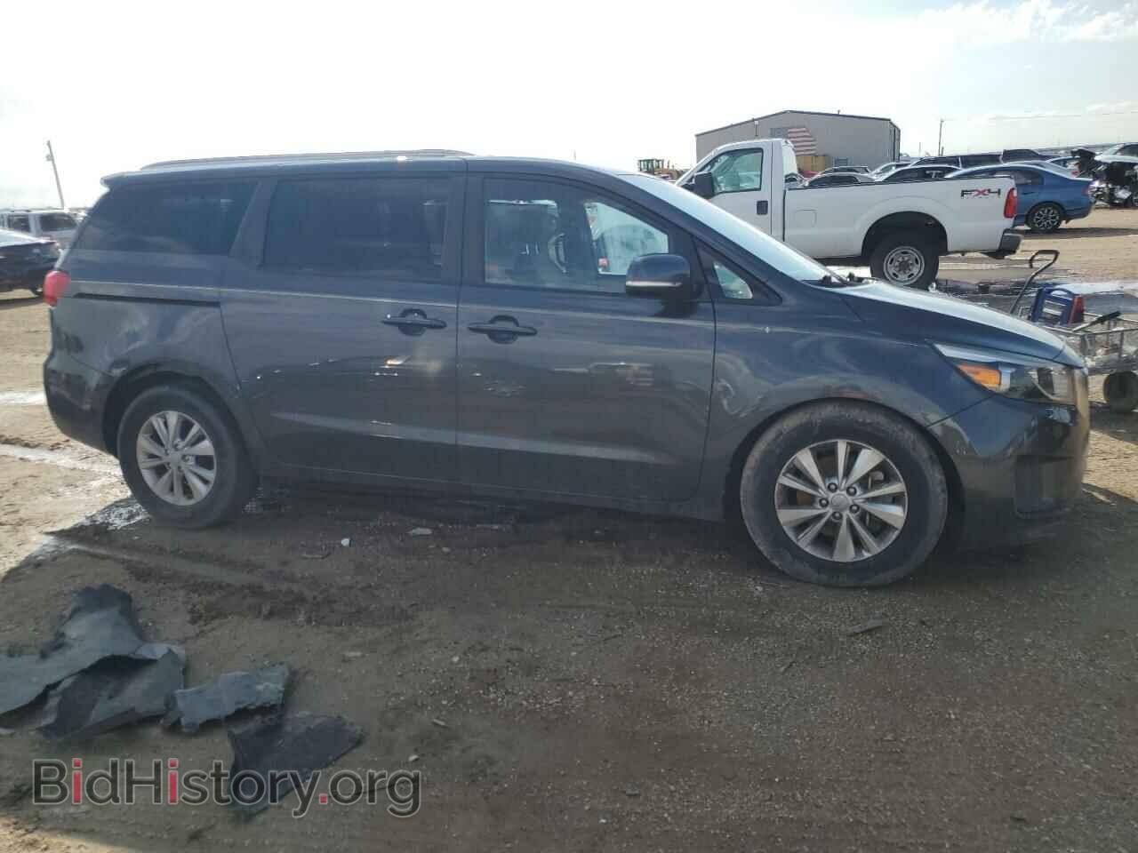 2015 KIA All Models - VIN: KNDMB5C17F6048856 - Фото 4