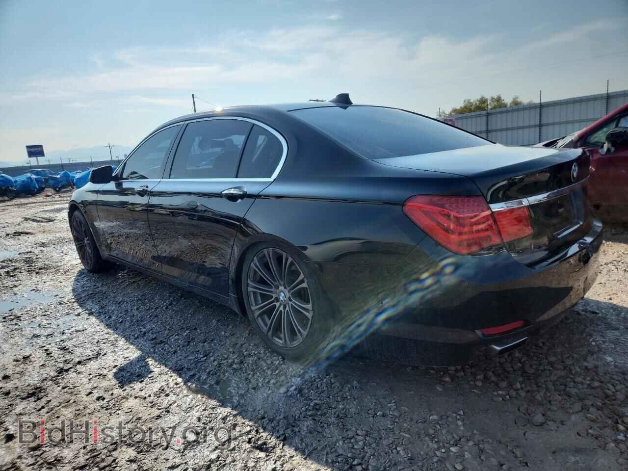2012 BMW 7 SERIES - VIN: WBAKB8C50CC965319 - Фото 2
