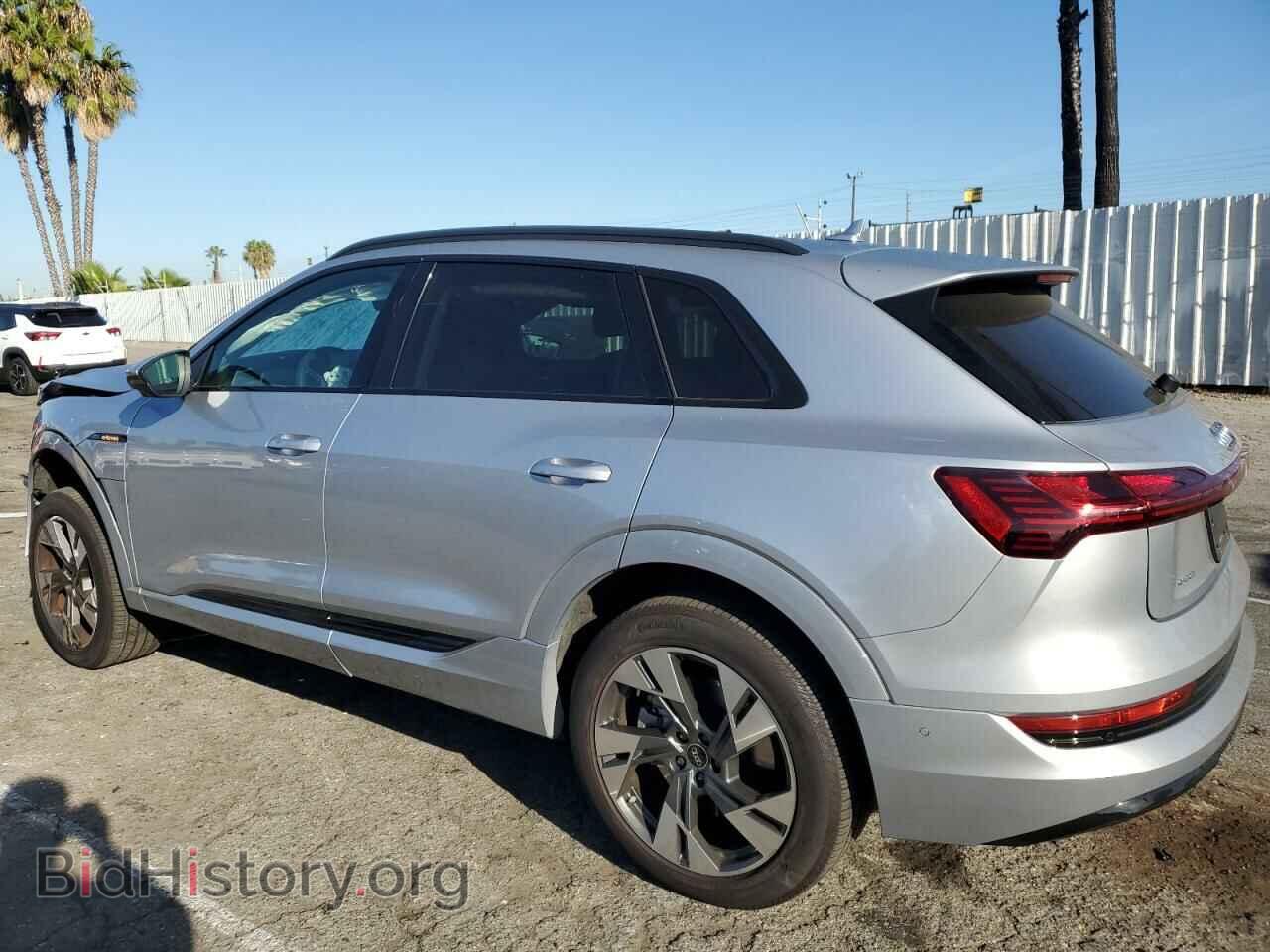 2022 AUDI E-TRON - VIN: WA1AAAGE8NB031754 - Photo 2