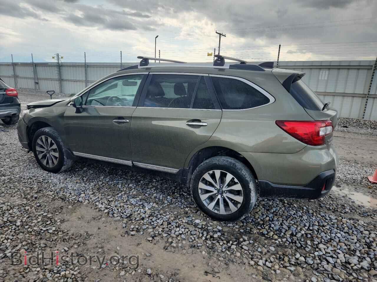 2018 SUBARU OUTBACK - VIN: 4S4BSETC9J3230069 - Фото 2