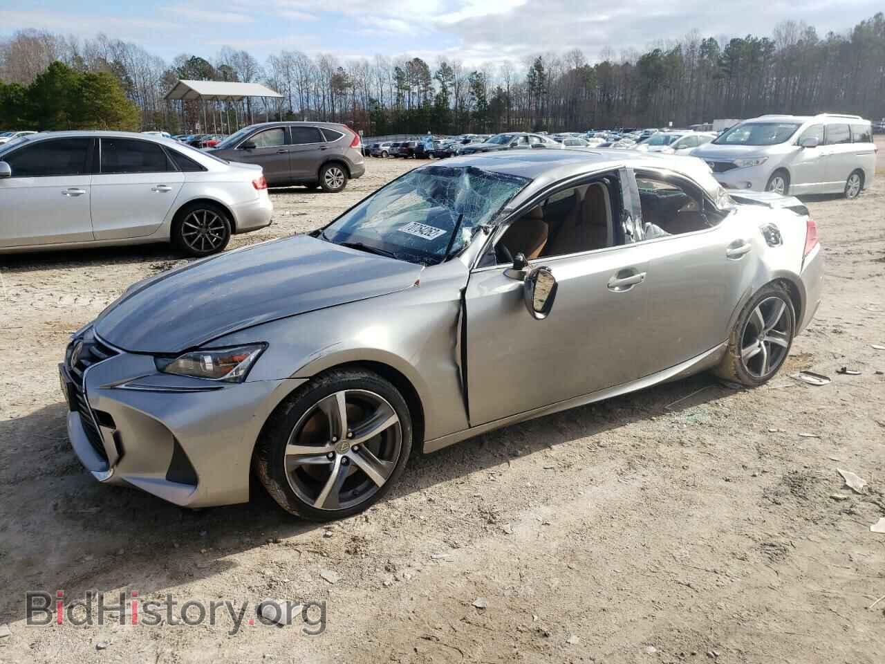 Photo JTHCM1D24H5017724 - LEXUS IS 2017