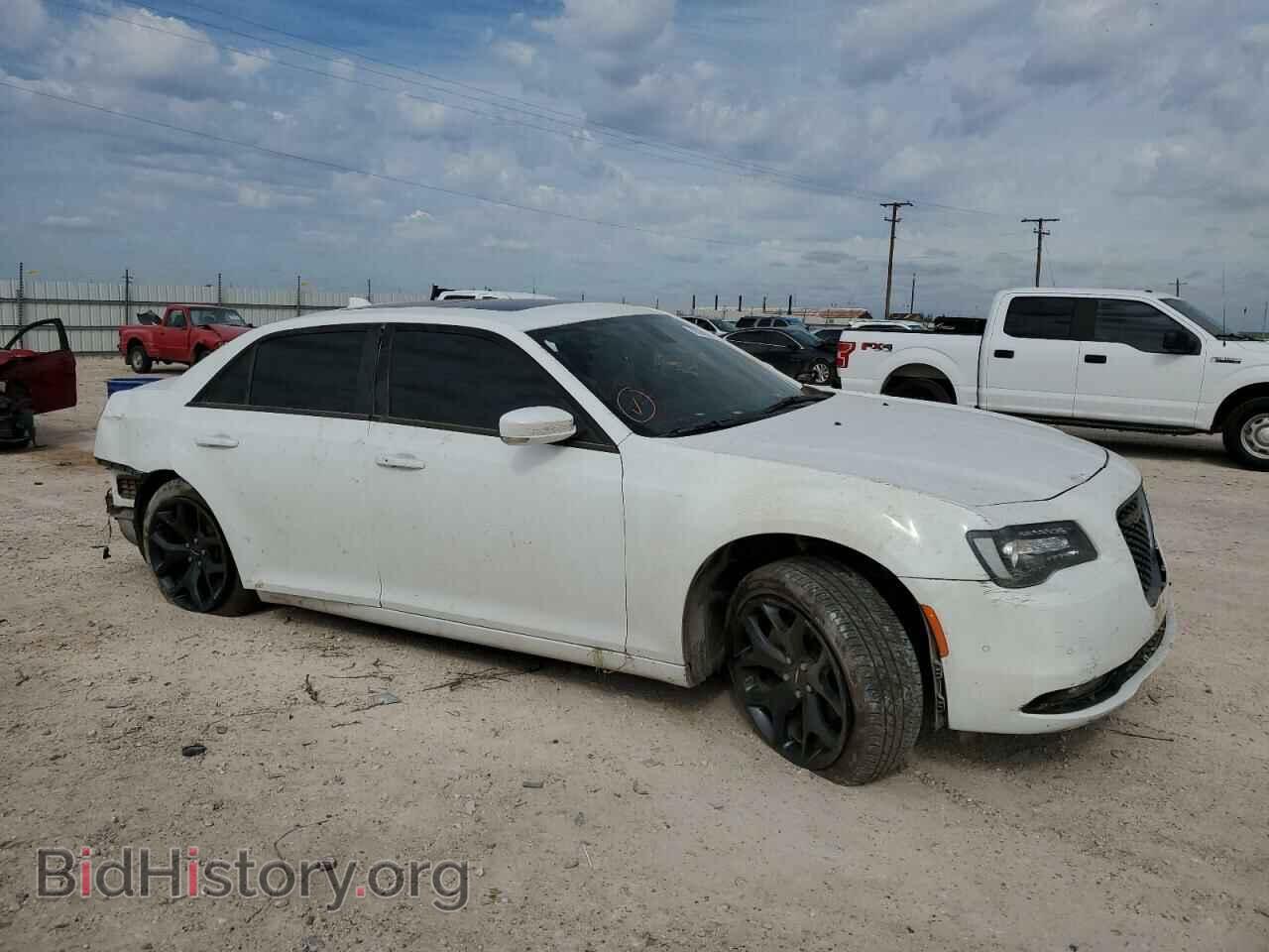 2021 CHRYSLER 300 - VIN: 2C3CCABG3MH541229 - Фото 4