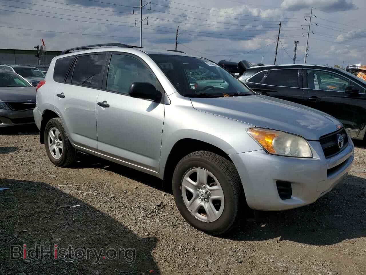 2011 TOYOTA RAV4 - VIN: 2T3BF4DV9BW127381 - Фото 4