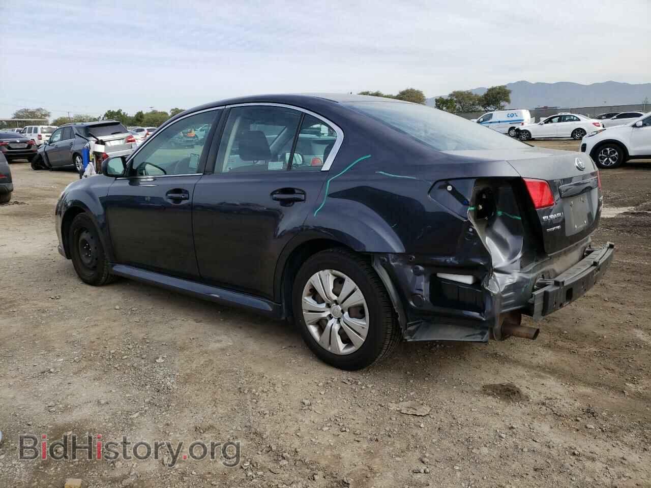 2011 SUBARU LEGACY - VIN: 4S3BMBA66B3246774 - Фото 2