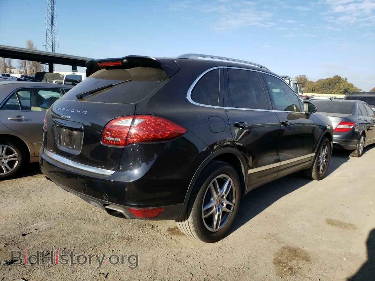 2013 PORSCHE CAYENNE - VIN: WP1AA2A26DLA02755 - Фото 3