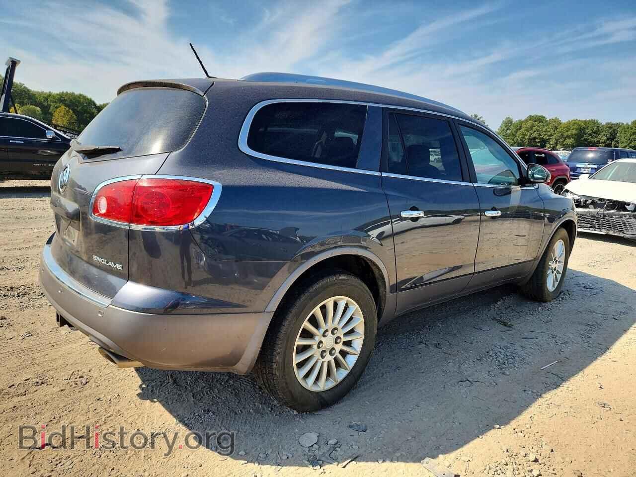 2011 BUICK ENCLAVE - VIN: 5GAKRAED3BJ300954 - Photo 3