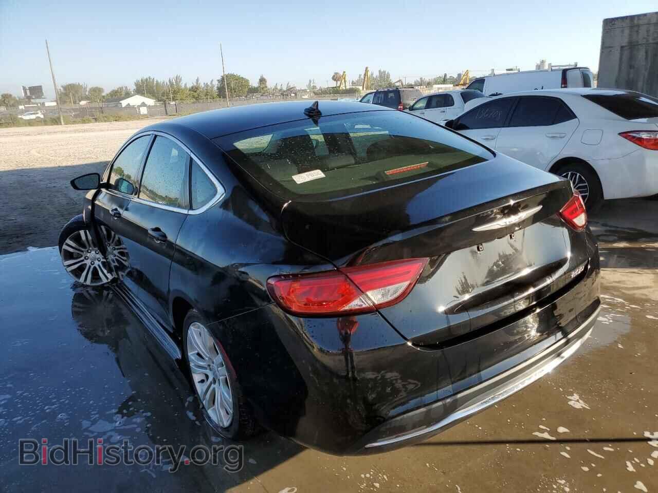 2016 CHRYSLER 200 - VIN: 1C3CCCAB8GN108017 - Фото 2