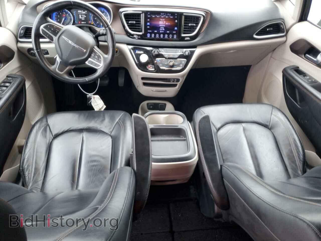 2017 CHRYSLER PACIFICA - VIN: 2C4RC1BG5HR576716 - Photo 8