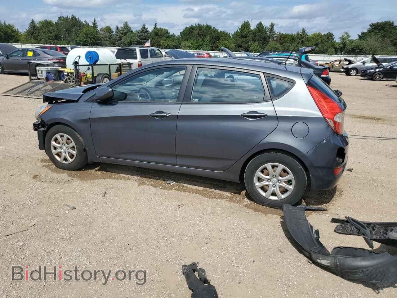 2013 HYUNDAI ACCENT - VIN: KMHCT5AE0DU081670 - Фото 2