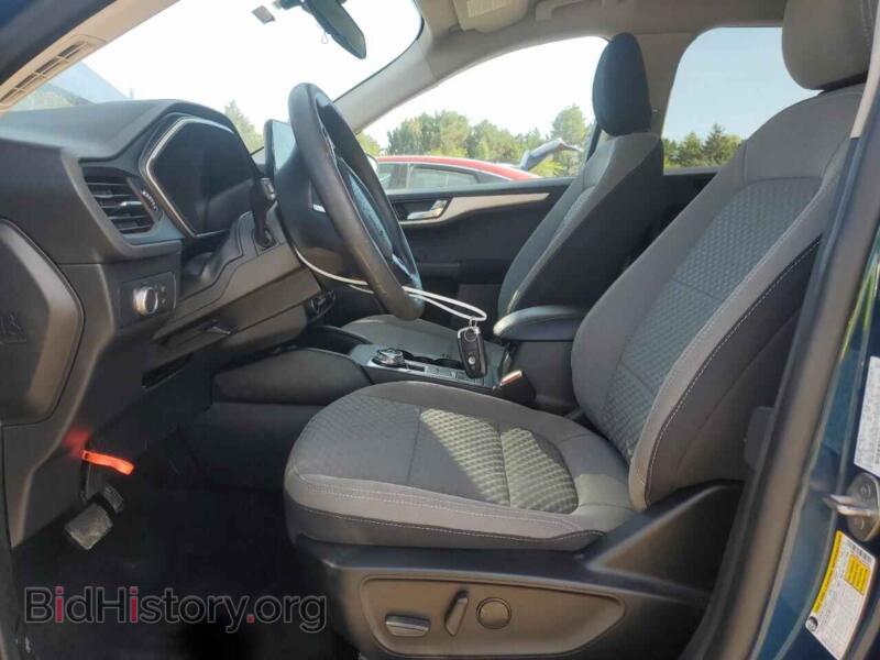 2020 Ford ESCAPE (VIN 1FMCU0G61LUA95494) — photo 7 of 14