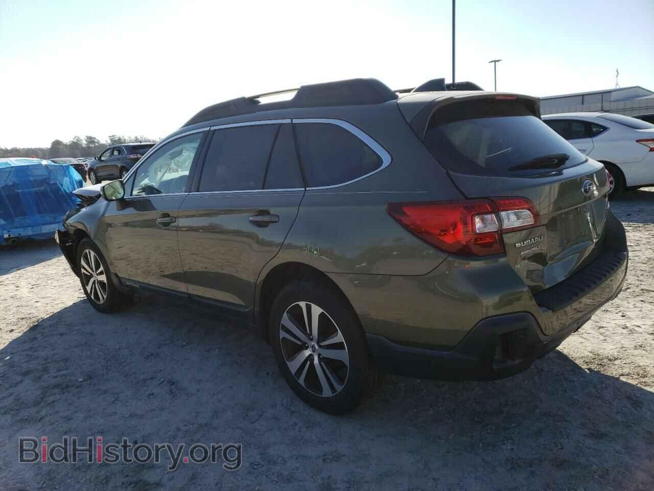 2018 SUBARU OUTBACK - VIN: 4S4BSANC0J3295849 - Photo 2