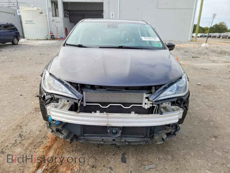 2019 Chrysler PACIFICA (VIN 2C4RC1FGXKR733612) — photo 5 of 13