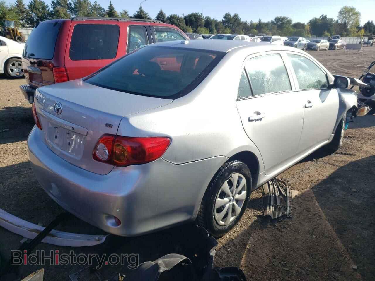 2009 TOYOTA COROLLA - VIN: JTDBL40E999028391 - Фото 3