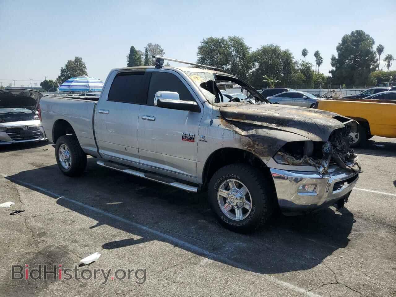 2011 DODGE All Models - VIN: 3D7UT2CL3BG547908 - Photo 4