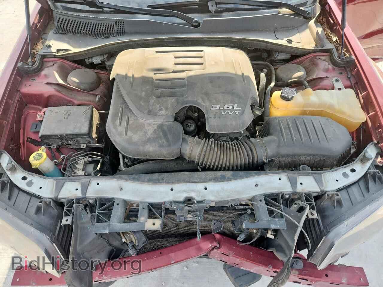 2018 CHRYSLER 300 - VIN: 2C3CCABG2JH319745 - Фото 11
